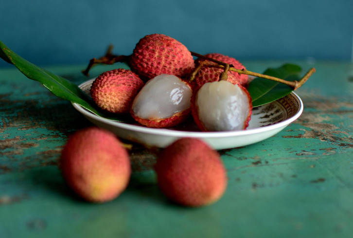anders-als-rambutans-werden-litschis-teilweise-auc-cc0--pixabay--atulsomani-260326_download Anders als Rambutans werden Litschis teilweise auch in Europa angebaut.