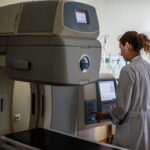 Lʼappareil de la taille dʼune armoire qui remplace désormais trois examens à lʼhôpital