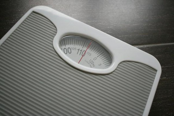 Quel IMC viser après 70 ans pour éviter la dénutrition ?